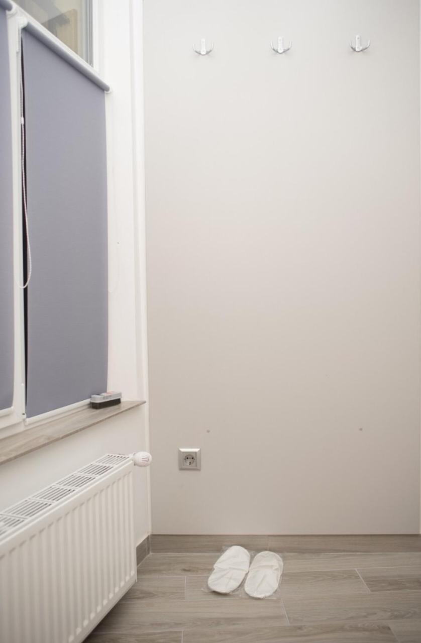 Deluxe Apartment In Old City Center Lviv Exterior photo